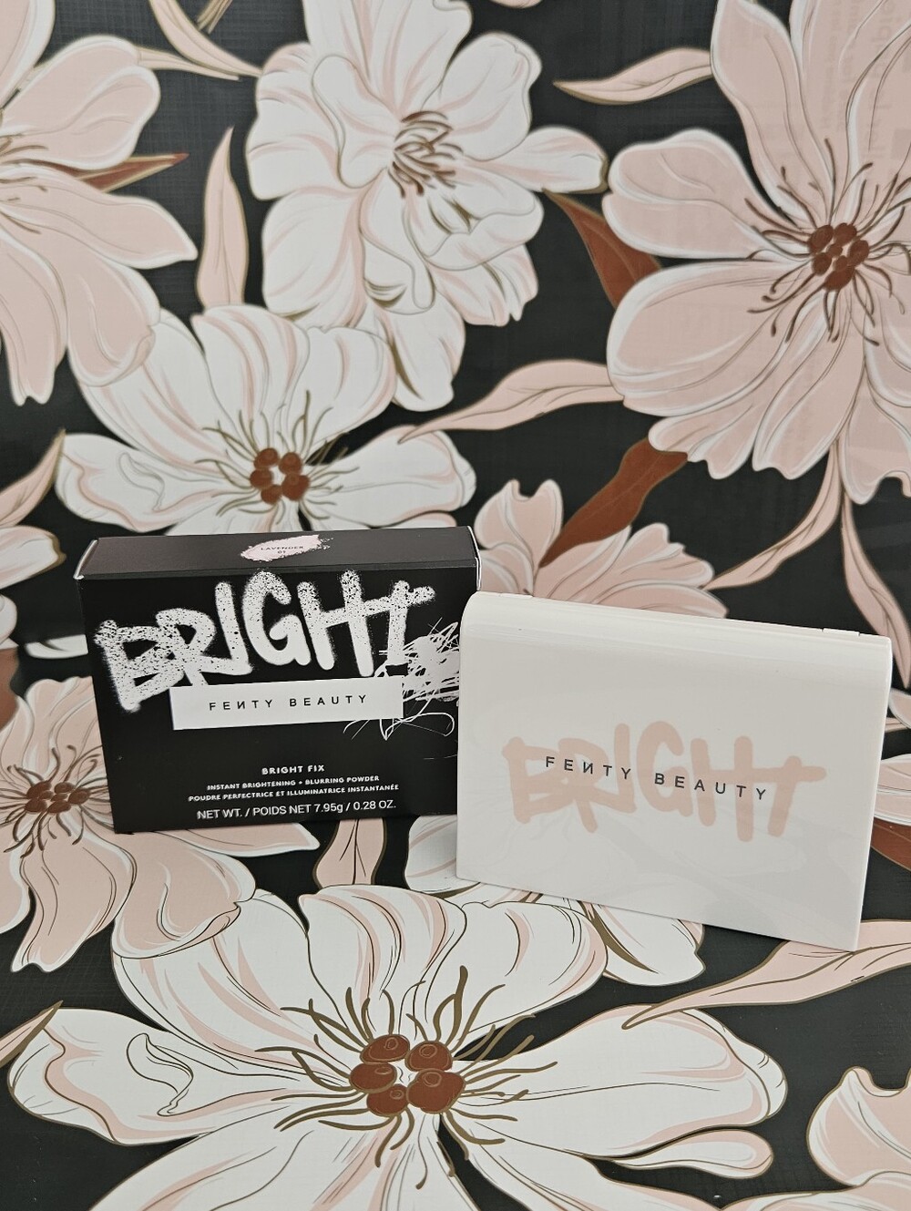 Fenty Beauty Bright Fix Instant Brightening Powder Lavender NWT